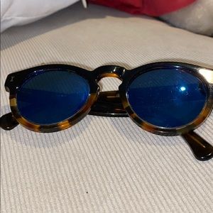 Illesteva Sunglasses with Case